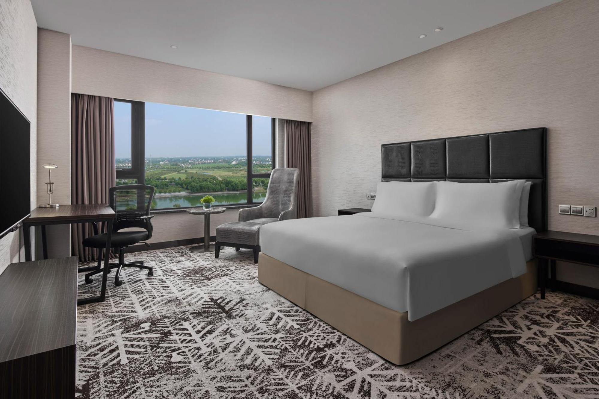 Crowne Plaza Shanghai Jinshan By Ihg Экстерьер фото