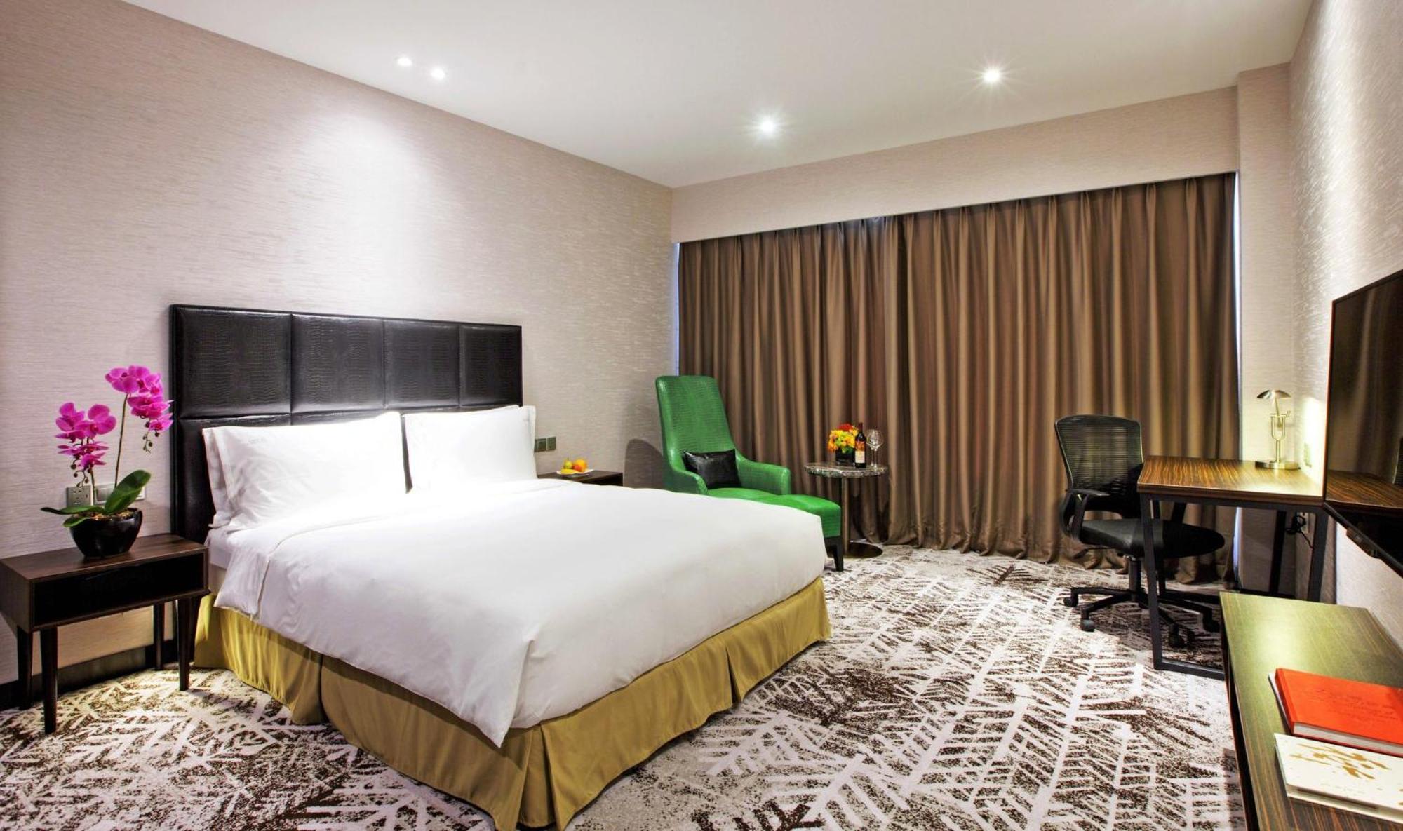 Crowne Plaza Shanghai Jinshan By Ihg Экстерьер фото