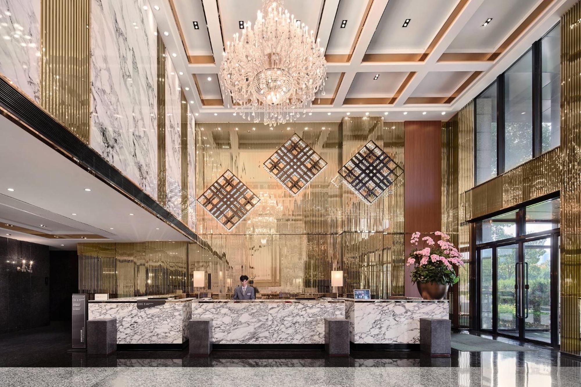 Crowne Plaza Shanghai Jinshan By Ihg Экстерьер фото